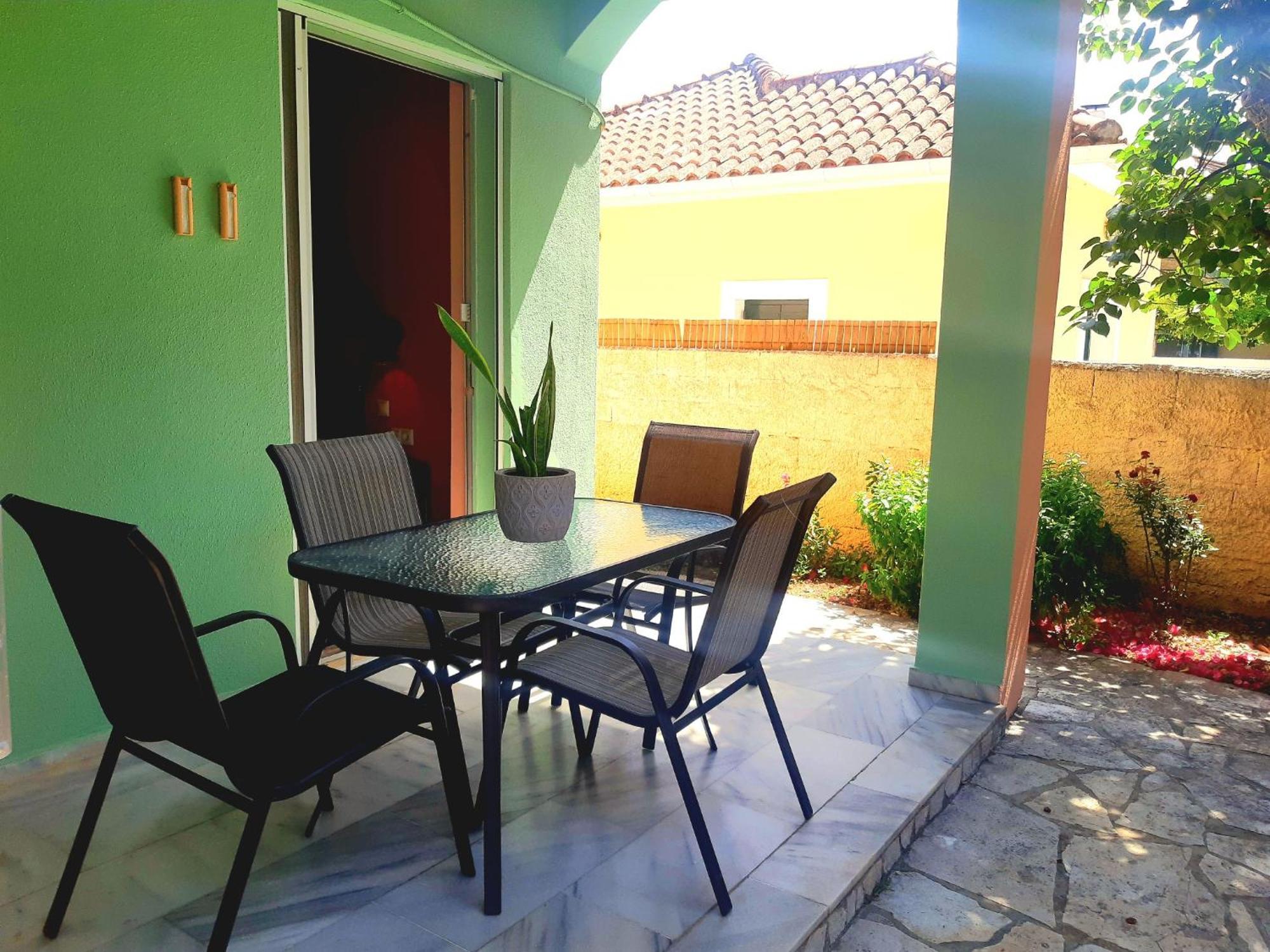 Stamoulis Apartments Agia Efimia Bagian luar foto