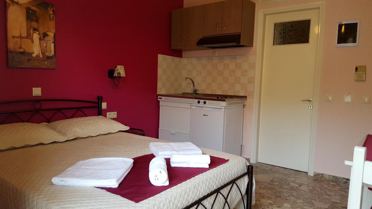 Stamoulis Apartments Agia Efimia Bagian luar foto