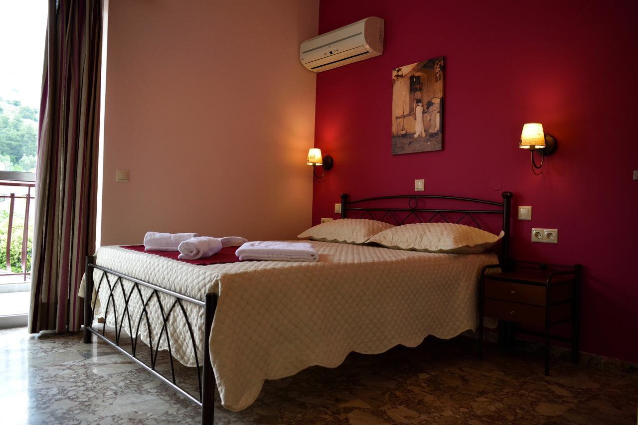 Stamoulis Apartments Agia Efimia Bagian luar foto