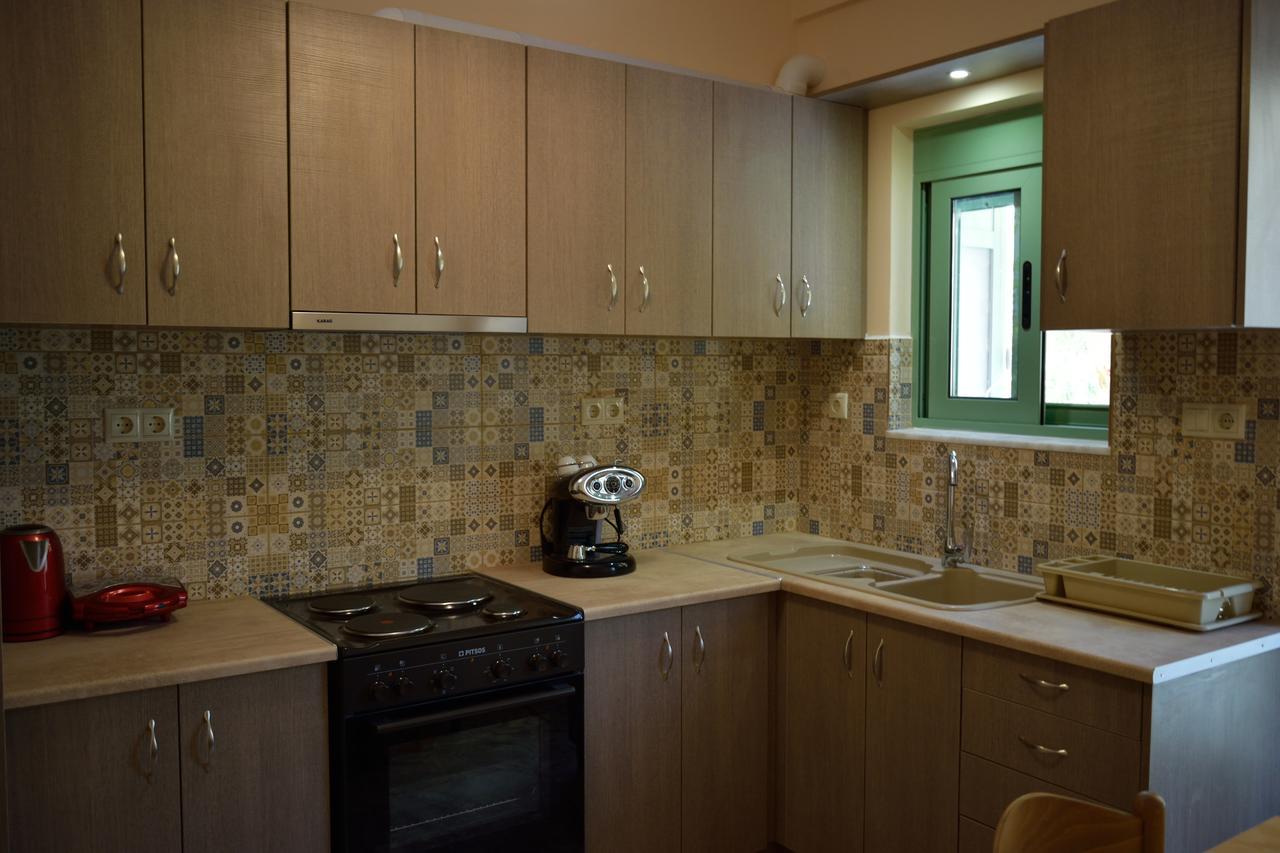 Stamoulis Apartments Agia Efimia Bagian luar foto