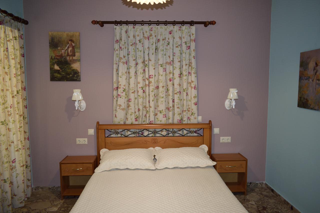Stamoulis Apartments Agia Efimia Bagian luar foto