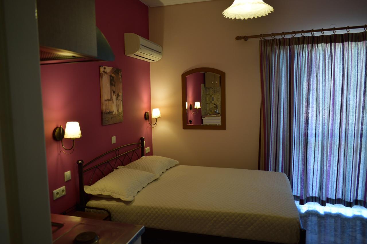 Stamoulis Apartments Agia Efimia Bagian luar foto