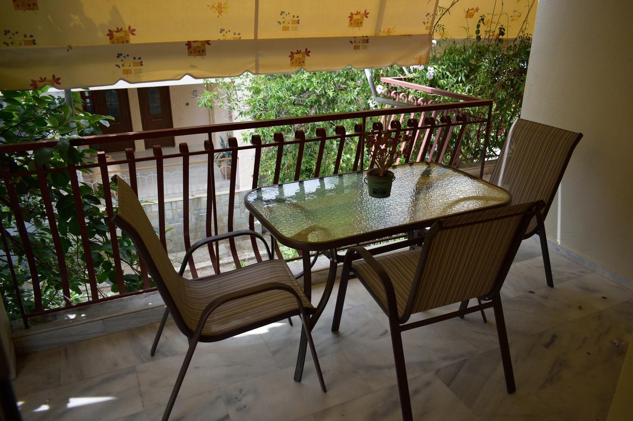 Stamoulis Apartments Agia Efimia Bagian luar foto