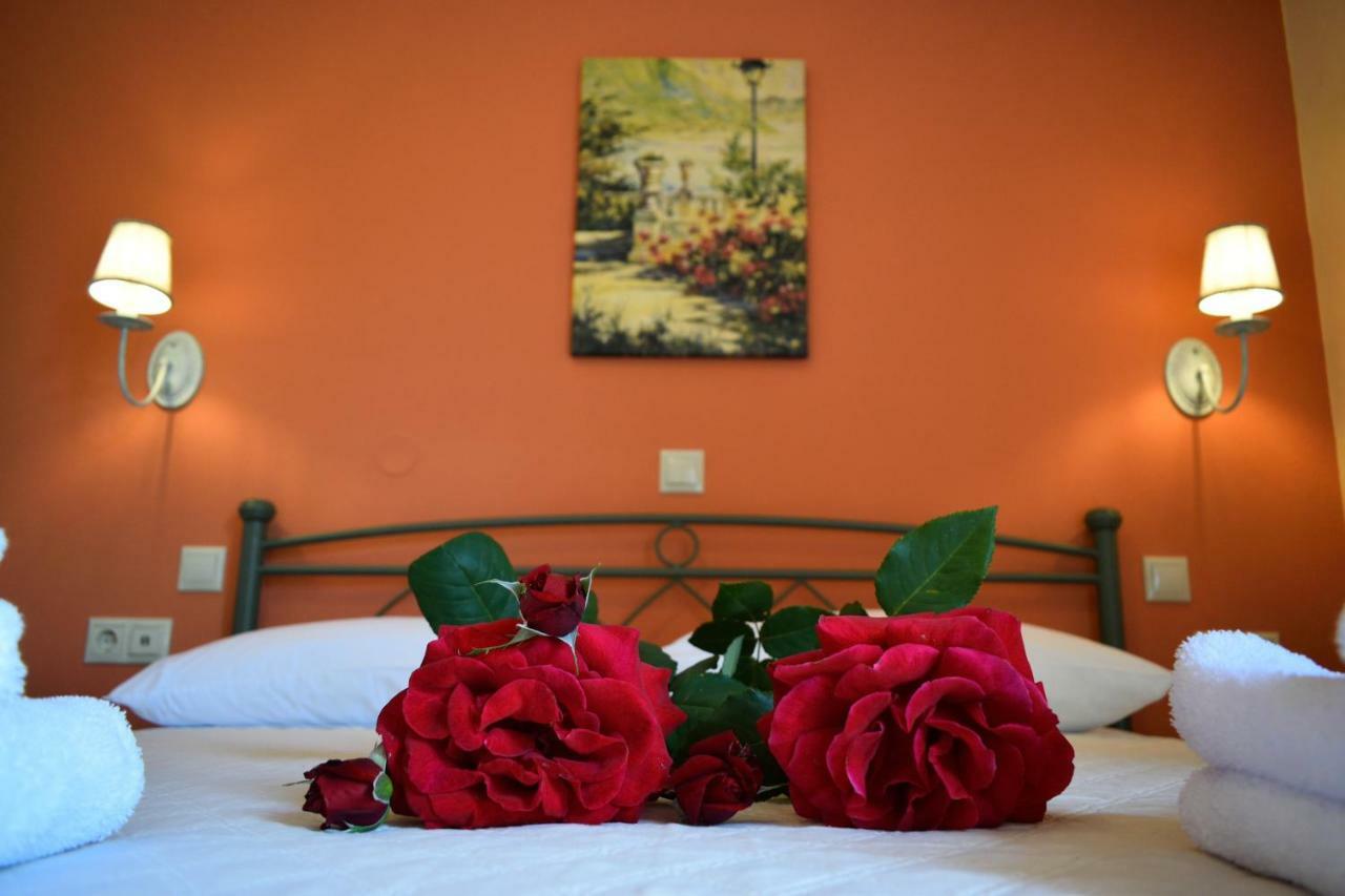 Stamoulis Apartments Agia Efimia Bagian luar foto